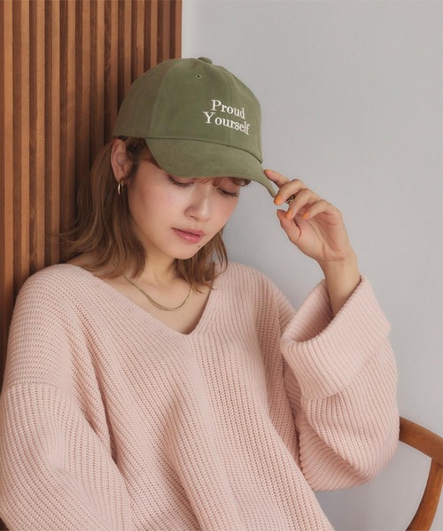 titivate(ティティベイト)の「ロゴ刺繍キャップ(キャップ・レディース・ブラック/パープル/カーキ/アイボリー・FREE)」の3枚目の写真