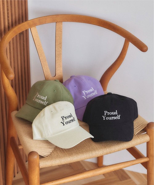 titivate(ティティベイト)の「ロゴ刺繍キャップ(キャップ・レディース・ブラック/パープル/カーキ/アイボリー・FREE)」の1枚目の写真