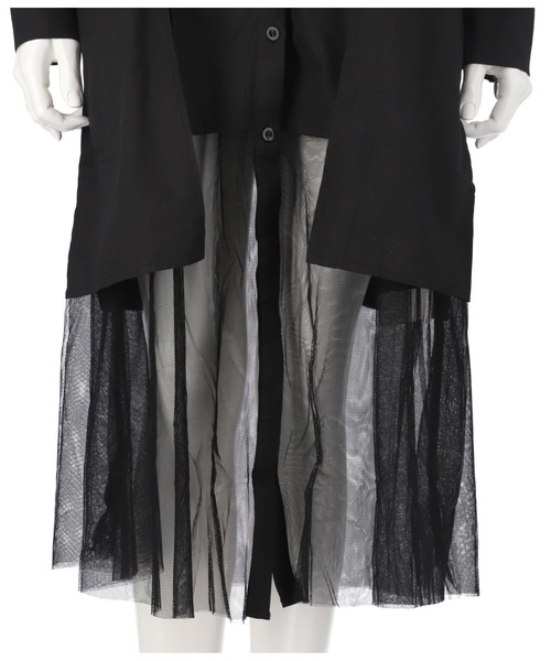 LATINA（ラティーナ）の「レイヤード風チュールヘムロングシャツ（シャツ/ブラウス・レディース・ブラック/ホワイト・FREE）」の17枚目の写真