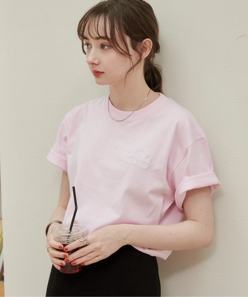 XLARGE 胸元ワンポイント 半袖Ｔシャツ 反転ロゴ コーデしやすい CONVERSE/コンバース ロゴワンポイント クルーネック半袖Tシャツ