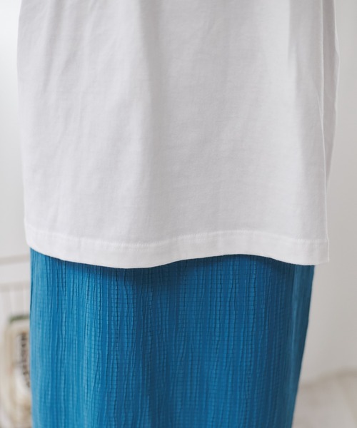 ANGIE（アンジー）の「ワンポイント 刺繍 ロゴ Tシャツ（半袖）（Tシャツ/カットソー・レディース・ネイビー/ロイヤルブルー/ホワイト/ブラック/ライトピンク/レッド/ホワイト×レッド/ホワイト系その他・X-LARGE/MEDIUM/LARGE/SMALL）」の12枚目の写真