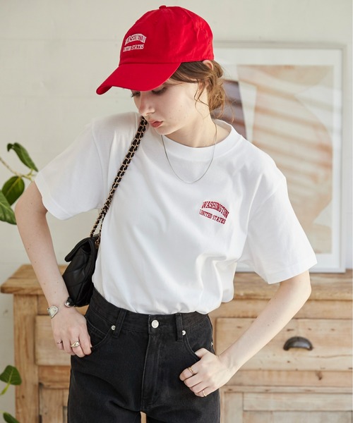 ANGIE（アンジー）の「ワンポイント 刺繍 ロゴ Tシャツ（半袖）（Tシャツ/カットソー・レディース・ネイビー/ロイヤルブルー/ホワイト/ブラック/ライトピンク/レッド/ホワイト×レッド/ホワイト系その他・X-LARGE/MEDIUM/LARGE/SMALL）」の17枚目の写真