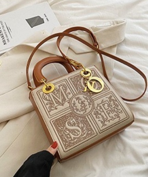 deux amour（ドゥーザムール）の「レトロストラップ付きショルダーバッグ（ハンドバッグ・レディース・ブルー/ブラウン/グリーン・FREE(9)）」の8枚目の写真