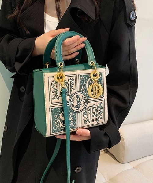 ♡ハンドメイド♡昭和レトロ&30's♡パッチワークBAG、ショルダーベルト付き 楽天市場】パッチワークキット ヘキサゴンのバッグ パッチワーク