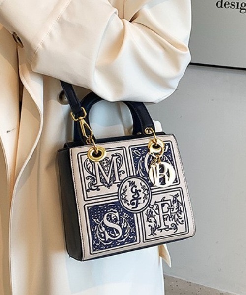 LYN レトロ ロングストラップ ミニダッフル ショルダーバッグ 楽天市場】ショルダーバッグ レディース 小さめ 斜めがけ 大人