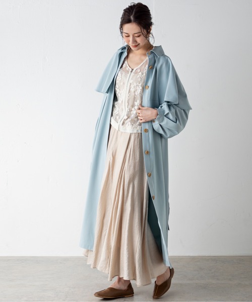 MILLION CARATS（ミリオンカラッツ）の「ケープライクワンピースコート（トレンチコート・レディース・ブルー/オフホワイト・FREE）」の12枚目の写真