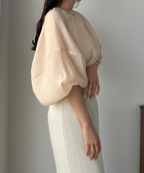 Louere（ルエレ）の「ラグランボリュームスリーブシアートップス（シャツ/ブラウス・レディース・アイボリー/ブラック/モカ/グレー/ピンクベージュ・SMALL/MEDIUM/LARGE/X-LARGE）」の8枚目の写真