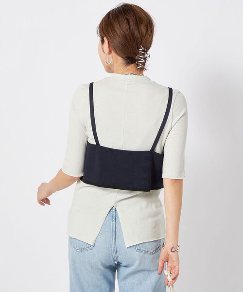 NOLLEY’S（ノーリーズ）の「シアーボトルネック5分袖プルオーバーカットソー（Tシャツ/カットソー・レディース・グレイッシュベージュ/ブラック/オフホワイト/グレイッシュブルー・38）」の4枚目の写真