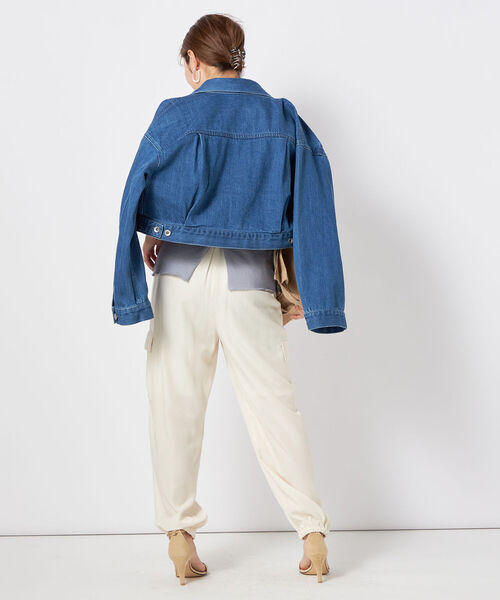 NOLLEY’S（ノーリーズ）の「シアーボトルネック5分袖プルオーバーカットソー（Tシャツ/カットソー・レディース・グレイッシュベージュ/ブラック/オフホワイト/グレイッシュブルー・38）」の6枚目の写真