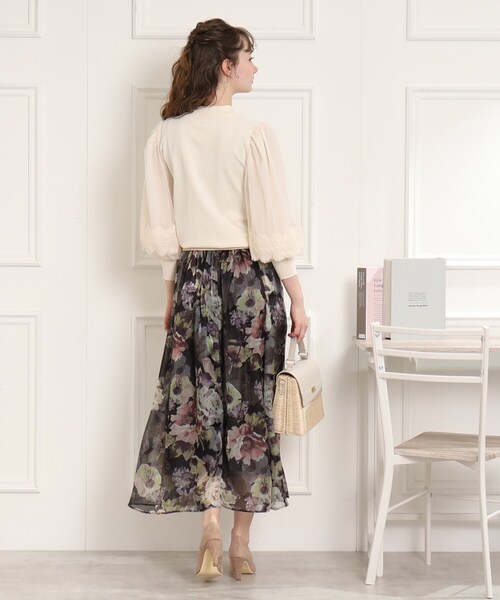 couture brooch（クチュールブローチ）の「◆【袖コンシャスな愛されトップス】チュールレース袖ニット（ニット/セーター・レディース・ベビーピンク/ブラック/アイボリー・38/42）」の4枚目の写真