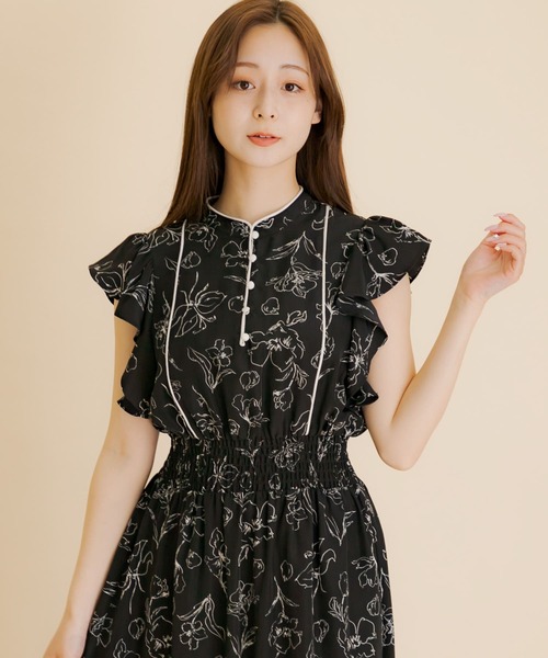 HEYUMM(ヘユム)の「フラワープリントフリルワンピース(ワンピース・レディース・ホワイト系その他/ブラック系その他・ONE/S)」の17枚目の写真