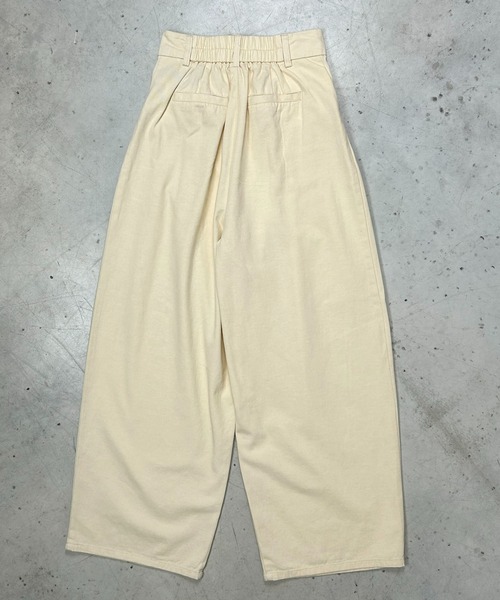 Meli rich（メリーリッチ）の「2タックツイルパンツ（チノパンツ・レディース・ベージュ/アイボリー/カーキ/ブラック・FREE）」の5枚目の写真
