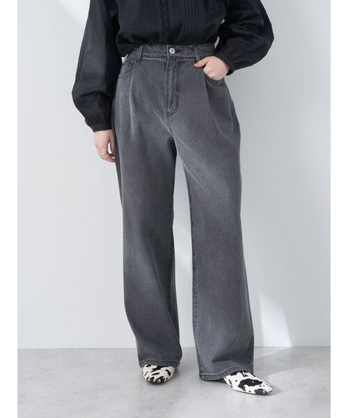 earth music&ecology（アースミュージックアンドエコロジー）の「タックルーズデニムパンツ（デニムパンツ・レディース・ブラック/ピンク/ライトインディゴブルー・M/S）」の4枚目の写真