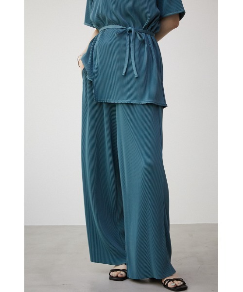 AZUL by moussy(アズールバイマウジー)の「PLEATS RELAX WIDE PANTS/プリーツリラックスワイドパンツ(その他パンツ・レディース・ベージュ/ライトブルー/ブラック・SMALL/MEDIUM)」の3枚目の写真
