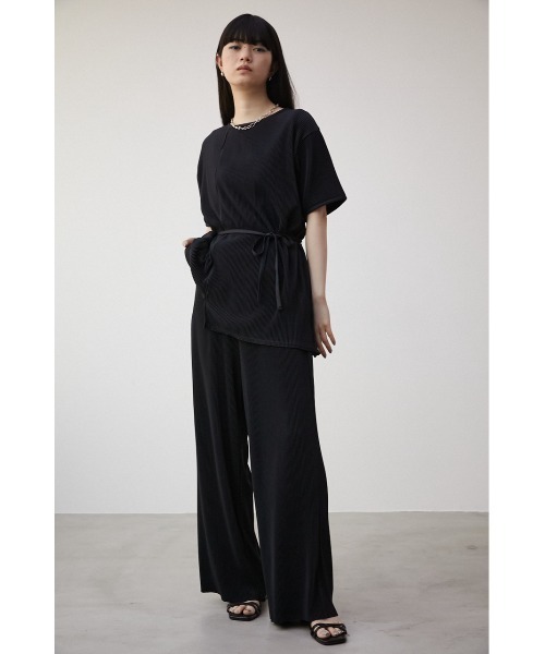 AZUL by moussy(アズールバイマウジー)の「PLEATS RELAX WIDE PANTS/プリーツリラックスワイドパンツ(その他パンツ・レディース・ベージュ/ライトブルー/ブラック・SMALL/MEDIUM)」の17枚目の写真