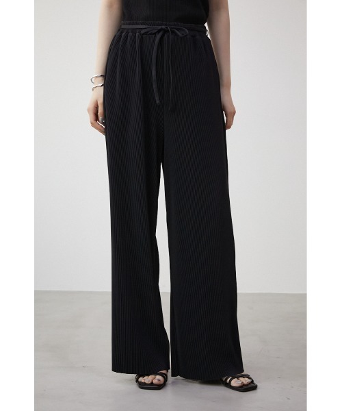 AZUL by moussy(アズールバイマウジー)の「PLEATS RELAX WIDE PANTS/プリーツリラックスワイドパンツ(その他パンツ・レディース・ベージュ/ライトブルー/ブラック・SMALL/MEDIUM)」の8枚目の写真