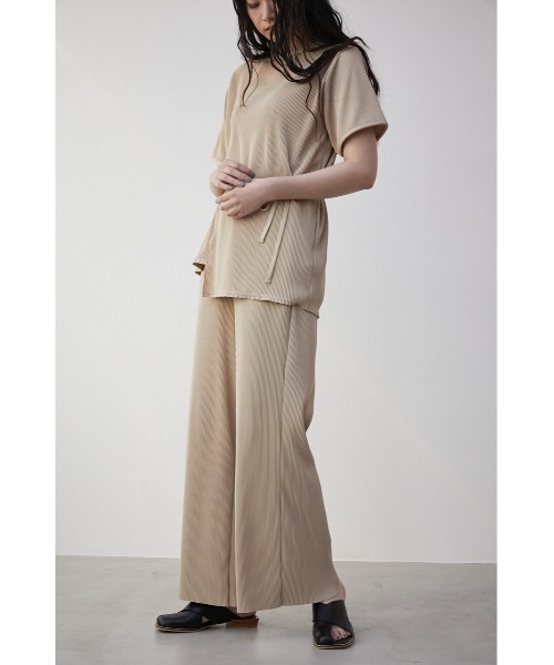AZUL by moussy(アズールバイマウジー)の「PLEATS RELAX WIDE PANTS/プリーツリラックスワイドパンツ(その他パンツ・レディース・ベージュ/ライトブルー/ブラック・SMALL/MEDIUM)」の9枚目の写真