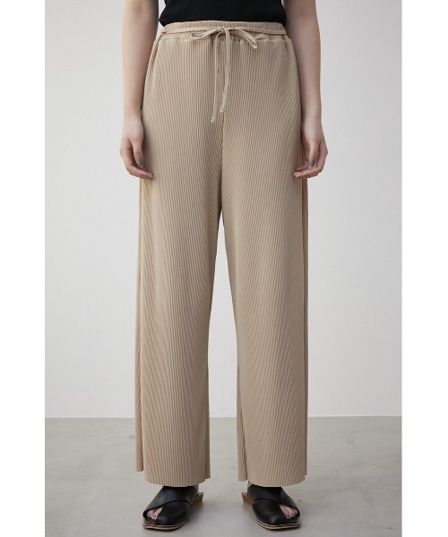 AZUL by moussy(アズールバイマウジー)の「PLEATS RELAX WIDE PANTS/プリーツリラックスワイドパンツ(その他パンツ・レディース・ベージュ/ライトブルー/ブラック・SMALL/MEDIUM)」の6枚目の写真