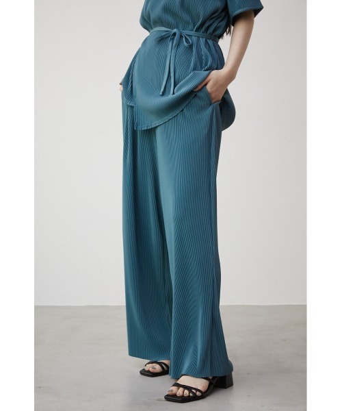 AZUL by moussy(アズールバイマウジー)の「PLEATS RELAX WIDE PANTS/プリーツリラックスワイドパンツ(その他パンツ・レディース・ベージュ/ライトブルー/ブラック・SMALL/MEDIUM)」の15枚目の写真