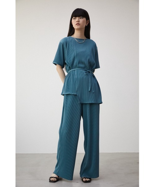 AZUL by moussy(アズールバイマウジー)の「PLEATS RELAX WIDE PANTS/プリーツリラックスワイドパンツ(その他パンツ・レディース・ベージュ/ライトブルー/ブラック・SMALL/MEDIUM)」の10枚目の写真