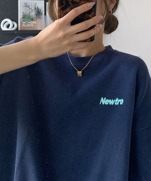 c.u.l(シーユーエル)の「オーバーサイズバックプリントロゴプリントTシャツ culw441(Tシャツ/カットソー・レディース・ネイビー/ピンク/アッシュ・FREE)」の5枚目の写真