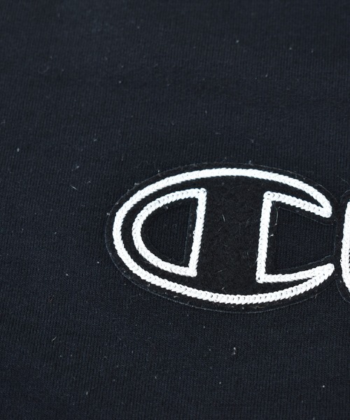 Champion(チャンピオン)の「【ヴィンテージ古着】Champion / チャンピオン ロゴ刺繍 スウェットパーカー(パーカー・メンズ・ブラック・MEDIUM)」の5枚目の写真