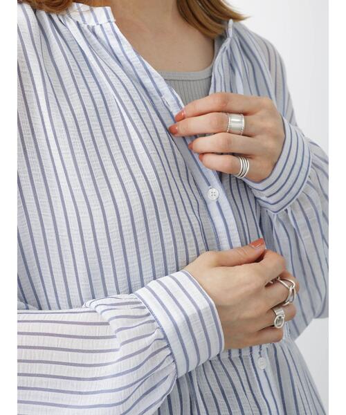 Samansa Mos2 blue（サマンサモスモスブルー）の「シアーストライプブラウス（シャツ/ブラウス・レディース・オフホワイト/ネイビー/モカ・ﾌﾘ-）」の15枚目の写真