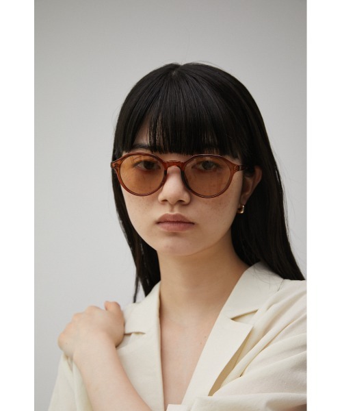 AZUL by moussy（アズールバイマウジー）の「POLYGON SHAPED EYEWEAR/ポリゴンシェイプアイウェア（サングラス・レディース・ブラック/ブラウン・FREE）」の18枚目の写真