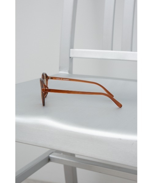 AZUL by moussy（アズールバイマウジー）の「POLYGON SHAPED EYEWEAR/ポリゴンシェイプアイウェア（サングラス・レディース・ブラック/ブラウン・FREE）」の13枚目の写真