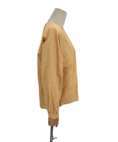 Dewlily(デューリリー)の「ラウンドネックブラウス(シャツ/ブラウス・レディース・オレンジ/ホワイト・L/XL/M)」の19枚目の写真