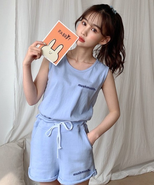 muahmuah(ムーアムーア)の「A'GEM/9 × .kom『muah muah/ムーアムーア』 STANDARD GRAPHIC SLEEVELESS/スタンダード グラフィック スリーブレス カットソー(Tシャツ/カットソー・レディース・ライトブルー/ブラック/グレー/アイボリー・FREE)」の4枚目の写真