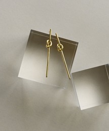 MUTURA（ムツラ）の「SV925 knot ピアス（ピアス（両耳用））」