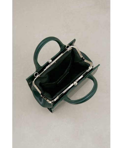 AZUL by moussy（アズールバイマウジー）の「メタルフレームバッグⅡ（ショルダーバッグ・レディース・ダークグリーン/ブラック/ライトベージュ/ホワイト系その他・FREE）」の19枚目の写真