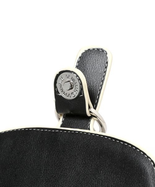 mysty woman（ミスティウーマン）の「パイピングレザーBAG 969378（ハンドバッグ・レディース・ブラック/ブラウン/アイボリー・FREE）」の8枚目の写真