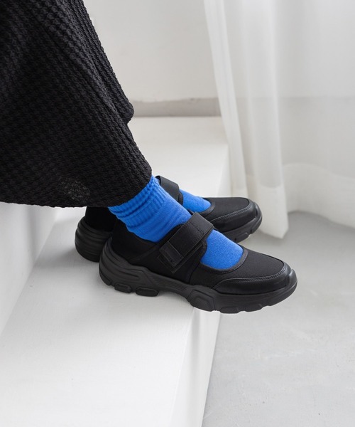 LEPSIM（レプシィム）の「ストラップ厚底スニーカー　966658（スニーカー・レディース・ブラック×ホワイト/オフホワイト/ブラック×ブラック・MEDIUM/LARGE）」の3枚目の写真