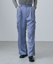 サテンカーゴパンツ