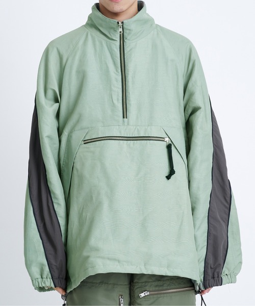ANEI(アーネイ)の「【ANEI】RUDI ANORAK THERMAL(ミリタリージャケット・メンズ・ブラック/セージグリーン・2/3)」の15枚目の写真