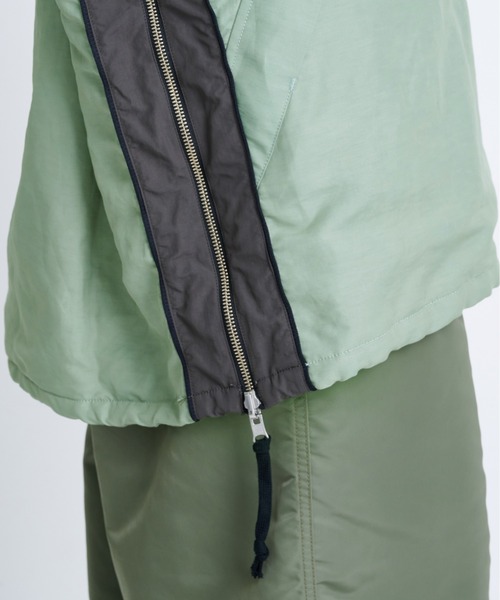 ANEI(アーネイ)の「【ANEI】RUDI ANORAK THERMAL(ミリタリージャケット・メンズ・ブラック/セージグリーン・2/3)」の7枚目の写真