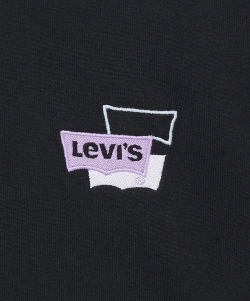 Levi's(リーバイス)の「Levi's/リーバイス クルーネックスウェットシャツ ブラック HITS(スウェット・レディース・ブラック・S/M/XS)」の12枚目の写真