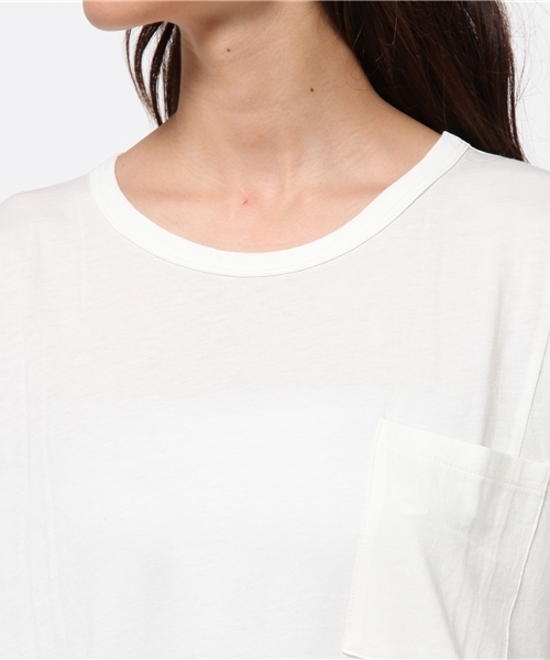 MOUSSY（マウジー）の「FRONT SLIT DOLMAN TEE J（Tシャツ/カットソー・レディース・ホワイト/ライトブラウン/カーキ系・FREE）」の8枚目の写真
