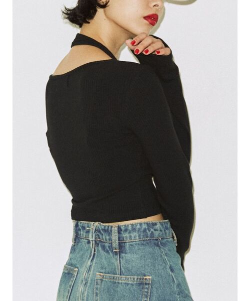 jouetie（ジュエティ）の「カットアウトフィットトップス【Uネック/レイヤード】（Tシャツ/カットソー・レディース・ブラック/オフホワイト/パープル・MEDIUM）」の5枚目の写真