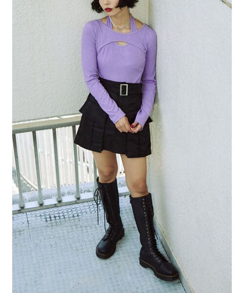 jouetie（ジュエティ）の「カットアウトフィットトップス【Uネック/レイヤード】（Tシャツ/カットソー・レディース・ブラック/オフホワイト/パープル・MEDIUM）」の22枚目の写真