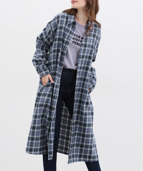 Honeys（ハニーズ）の「チェックシャツワンピース（シャツワンピース・レディース・ブルー系その他/ネイビー系/ブラック系その他/ベージュ系その他・M/LL/L）」の3枚目の写真