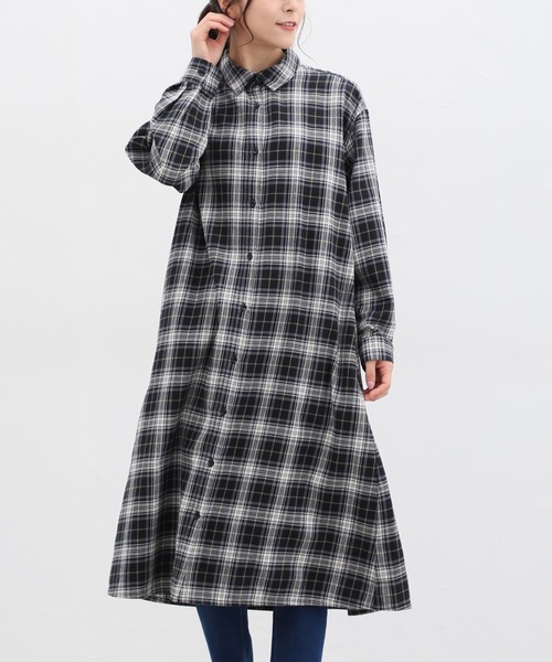 Honeys（ハニーズ）の「チェックシャツワンピース（シャツワンピース・レディース・ブルー系その他/ネイビー系/ブラック系その他/ベージュ系その他・M/LL/L）」の6枚目の写真