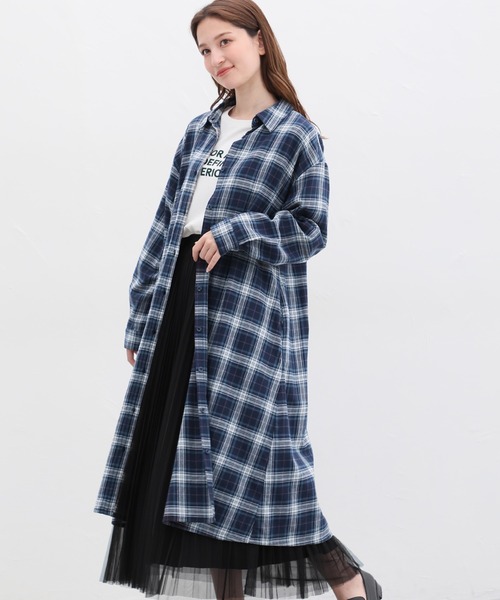 Honeys（ハニーズ）の「チェックシャツワンピース（シャツワンピース・レディース・ブルー系その他/ネイビー系/ブラック系その他/ベージュ系その他・M/LL/L）」の10枚目の写真