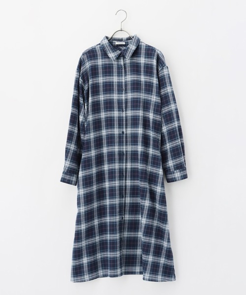 Honeys（ハニーズ）の「チェックシャツワンピース（シャツワンピース・レディース・ブルー系その他/ネイビー系/ブラック系その他/ベージュ系その他・M/LL/L）」の19枚目の写真