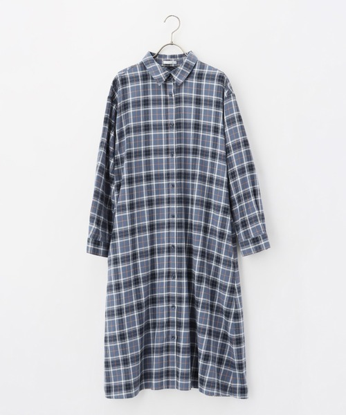 Honeys（ハニーズ）の「チェックシャツワンピース（シャツワンピース・レディース・ブルー系その他/ネイビー系/ブラック系その他/ベージュ系その他・M/LL/L）」の21枚目の写真