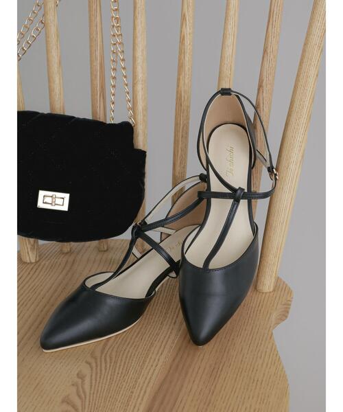 Te chichi（テチチ）の「Tストラップパンプス（パンプス・レディース・ブラウン/ブラック/ゴールド・38/37）」の2枚目の写真