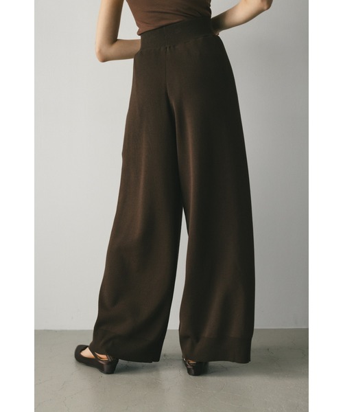 STYLEMIXER(スタイルミキサー)の「ドライニットリラックスパンツ(その他パンツ・レディース・アイボリー/ブラウン・MEDIUM/SMALL)」の16枚目の写真