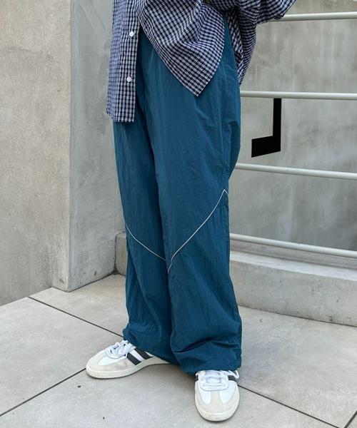 SOUNDSGOOOOD（サウンズグッド）の「■【SOUNDS GOOOOD / サウンズグッド】裏フリーストレーニングパンツ/ドローコード付（その他パンツ・レディース・ネイビー/ブラック/シルバー・ONE SIZE）」の3枚目の写真